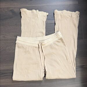 Aritzia Beige Waffle Knit Lounge Pants